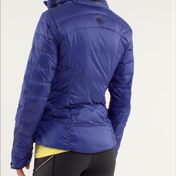 Lululemon Down Town Puffy Jacket in Pigment Blue - Picture 2 of 8